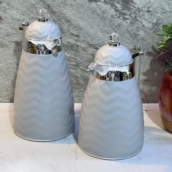 2 Pieces Thermos Flask - Premium Flasks from Alam Al Awane - Just AED145! Shop now at alamalawane