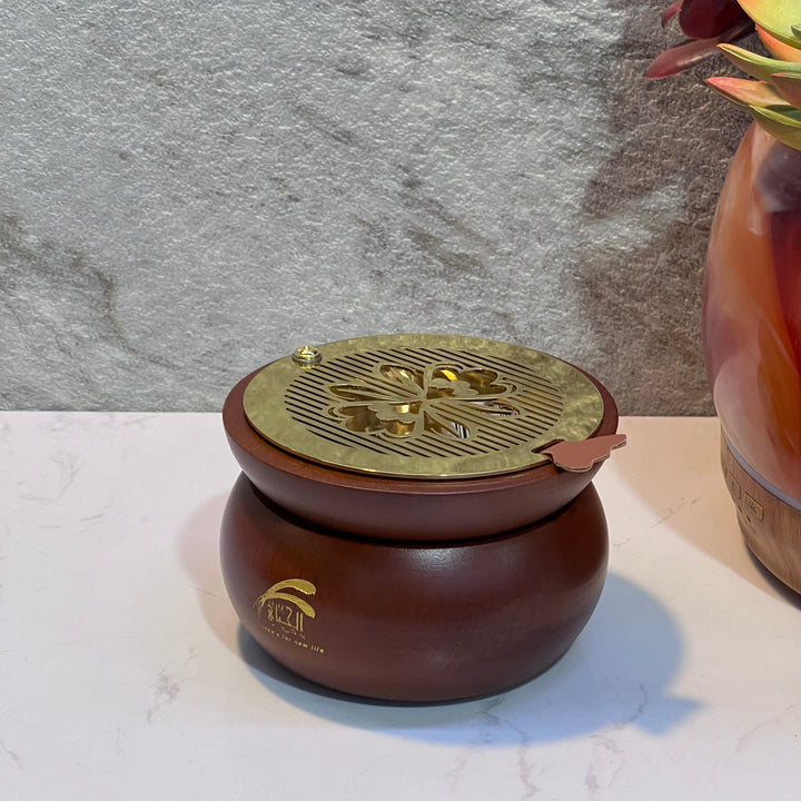7CM Wooden Incense Burner - Premium Incense from Alam Al Awane - Just AED80! Shop now at alamalawane