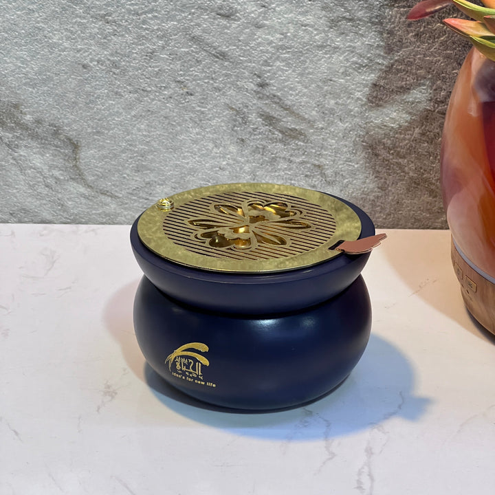 7CM Wooden Incense Burner - Premium Incense from Alam Al Awane - Just AED80! Shop now at alamalawane