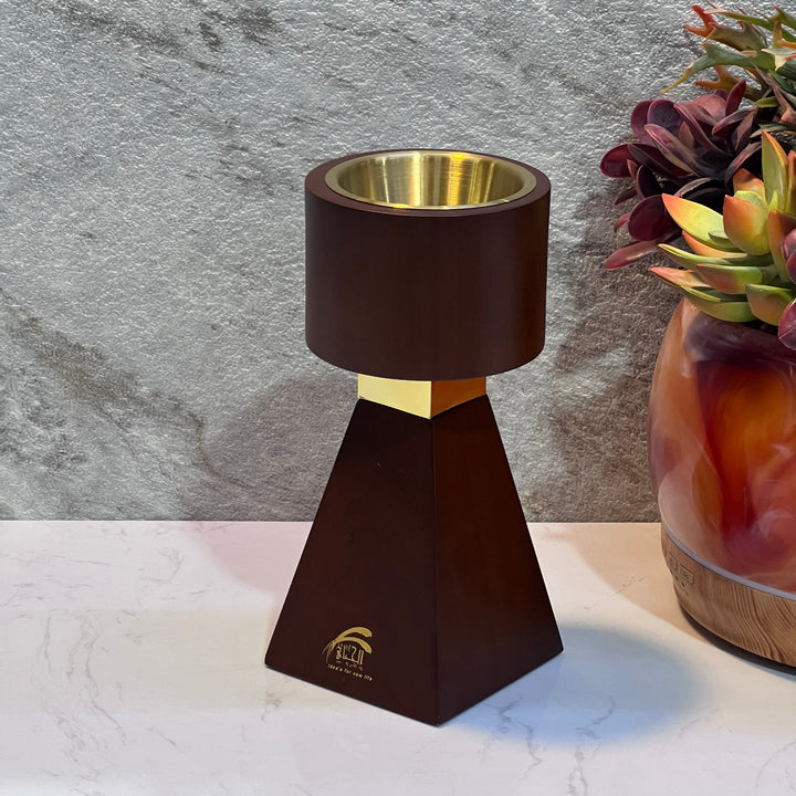 20CM Wooden Incense Burner - Premium Incense from Alam Al Awane - Just AED105! Shop now at alamalawane