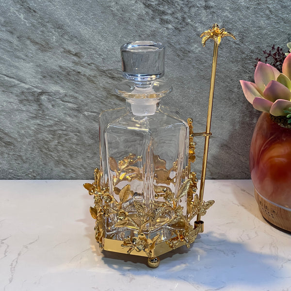 Glass Perfume Bottle - Premium Perfume Bottle from Alam Al Awane - Just AED185! Shop now at alamalawane
