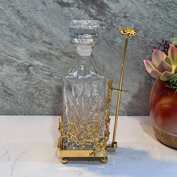 Glass Perfume Bottle - Premium Perfume Bottle from Alam Al Awane - Just AED185! Shop now at alamalawane