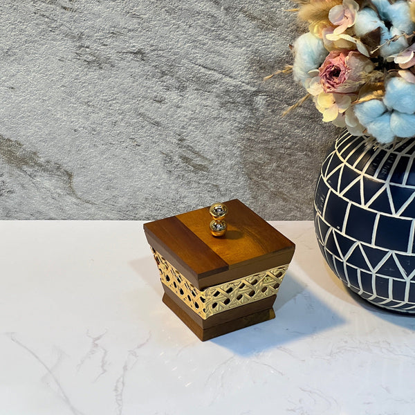 Wooden Bowl Small Size - Premium Incense from Alam Al Awane - Just AED45! Shop now at alamalawane