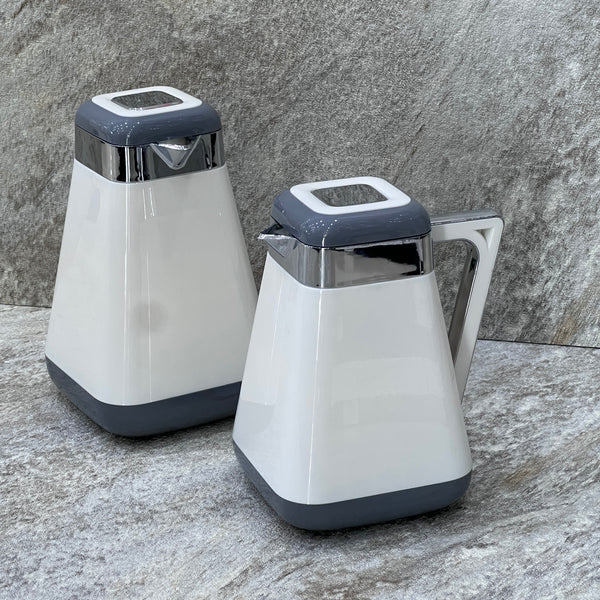 2 Pieces Thermos Flask - Premium Flasks from Alam Al Awane - Just AED285! Shop now at alamalawane