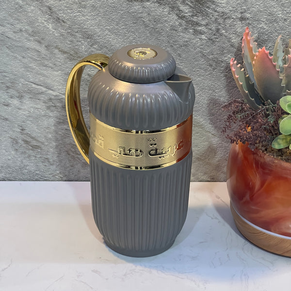 1 Piece Of Thermos FLASK Gray Gold - Premium Flasks from Alam Al Awane - Just AED69! Shop now at alamalawane